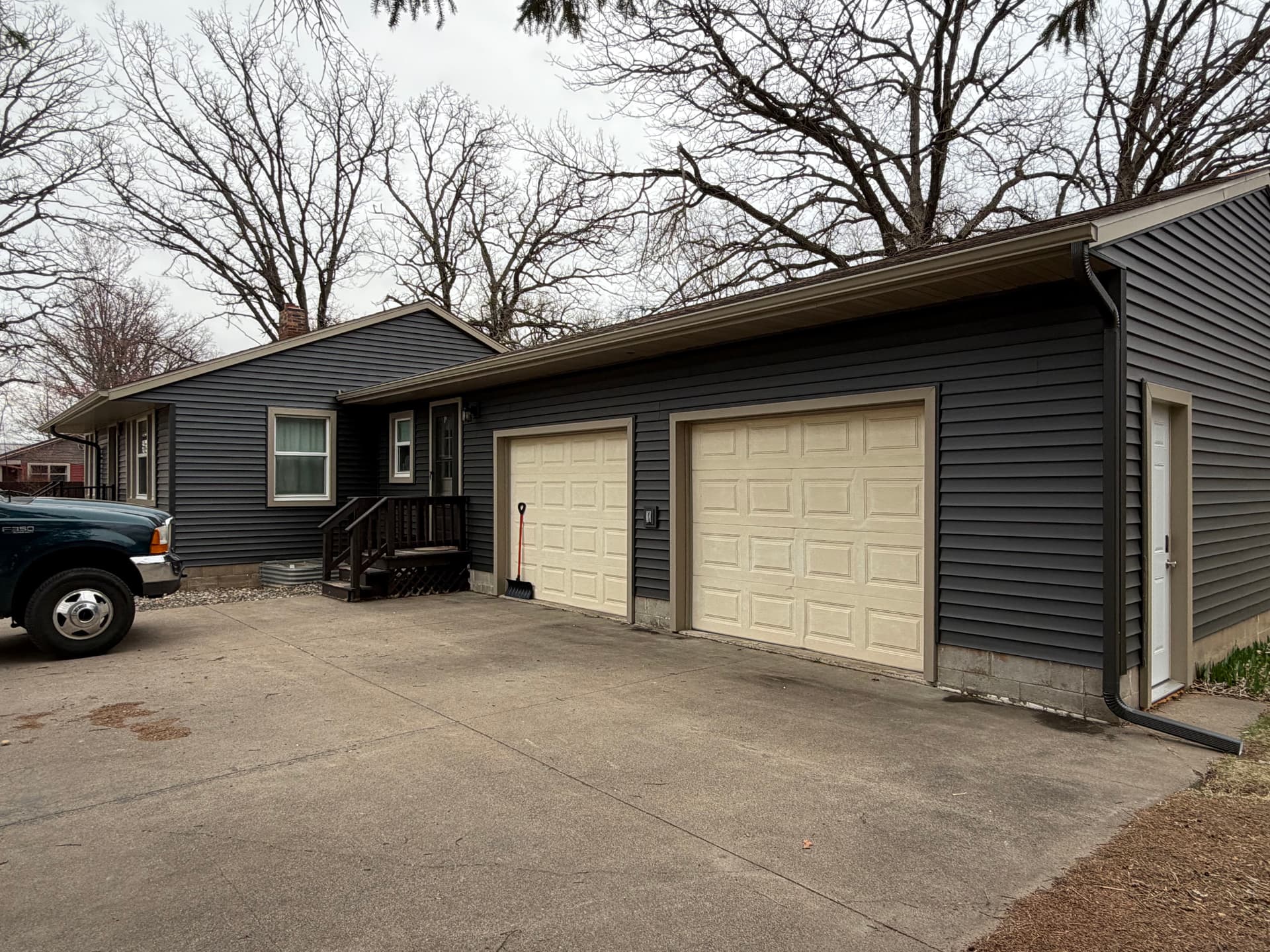 Gallery photos for New 5-Inch Gutter System with Color Matched Downspouts in Milaca: Image #4