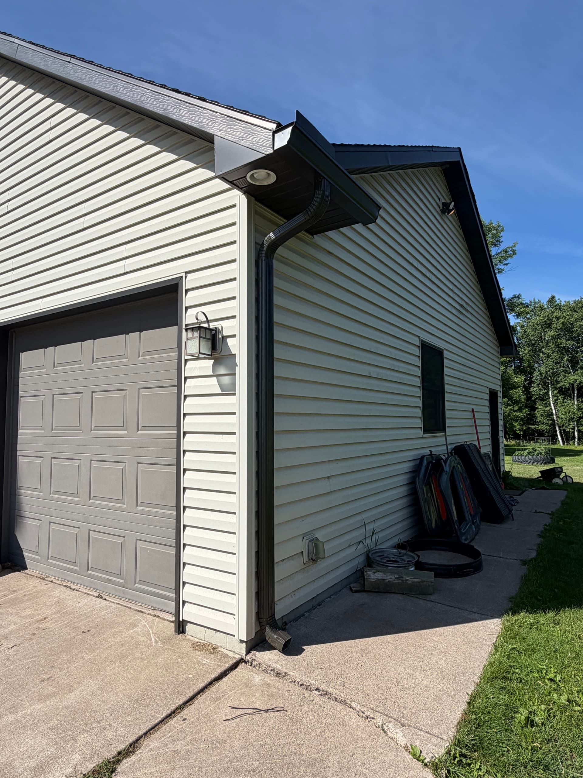 6-Inch Gutter and 3x4 Downspout Installation Done Right image